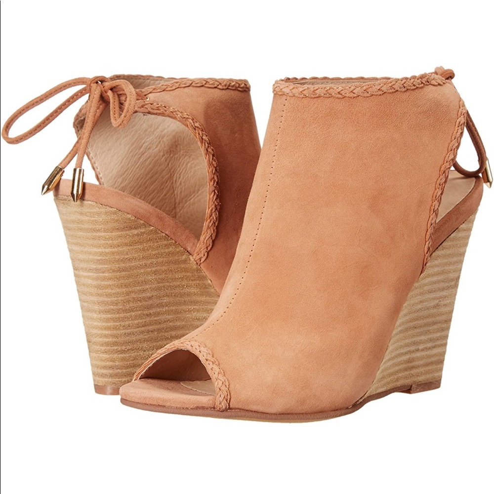Chinese Laundry Kristin Cavallari Women's Larox Wedge Sandal